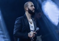  MEMLEKETİNDE KONSER VERDİ 